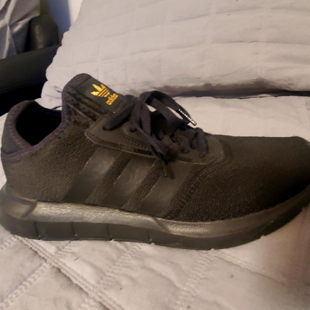 Black gold adidas sneakers!